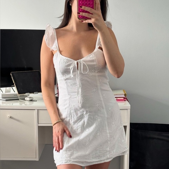 Princess Polly Dresses & Skirts - Princess Polly | White Eyelet Dress